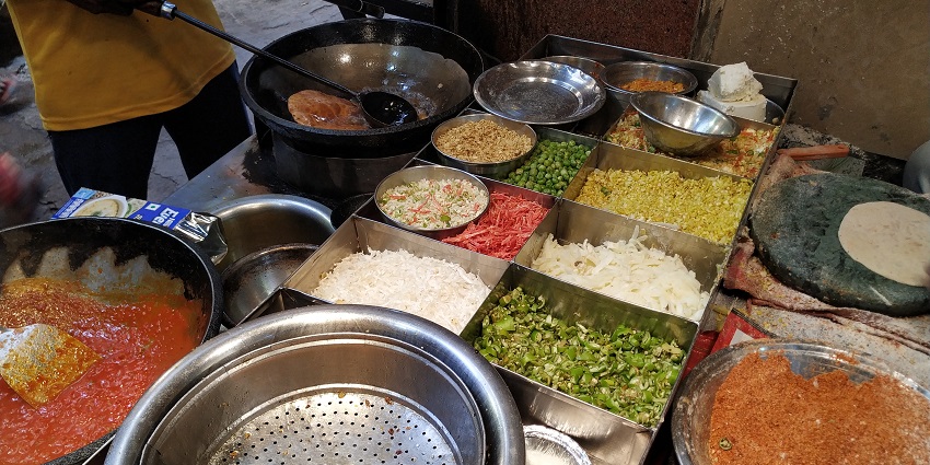 Paranthe Wali Gali is one of the top tourist places in Chandni Chowk with delicious paranthas and local dishes