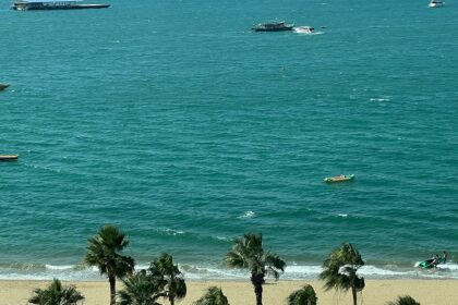 Get set to relax on Pattaya Beach, where golden sands meet crystal-clear waters