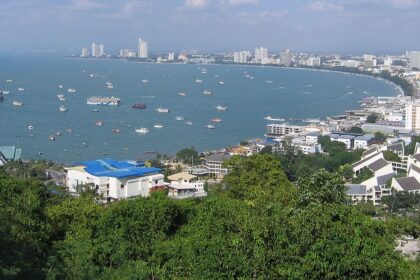 Beautiful aerial snap of the crescent Pattaya beach from a scenic city view point