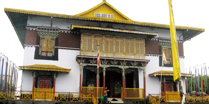 A front view of the popular Pemayangtse Monastery, a spiritual destination in Sikkim.