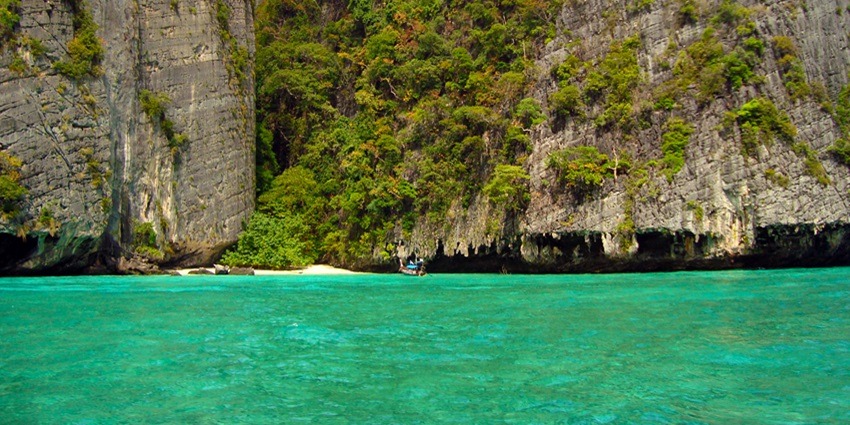 A beautiful view of the Phi Phi Island covered in vegetation–Places to visit in Krabi