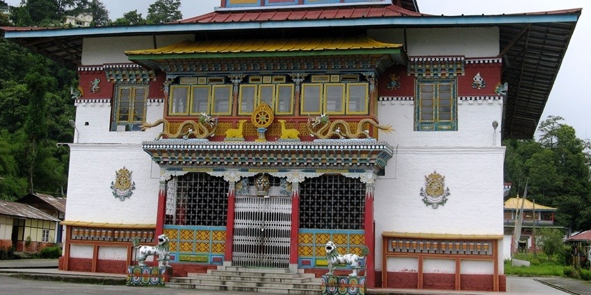 This monastery is a haven for tourist wishing to learn sikkim's buddhist culture and traditions