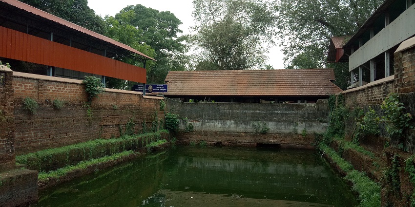 Enjoy the serene ambience of the Chottanikkara Temple near the Hill Palace Museum