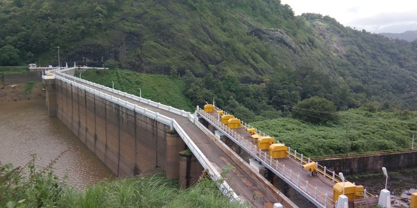 A glimpse of the Ponmudi Dam, a major tourist attraction near Ripple Waterfalls.