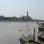 A scenic view of the Daman port from where one can take a boat ride to reach the other side.