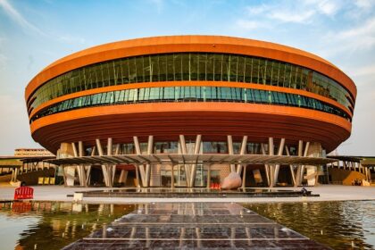 Bharat Mandapam is a building at Pragati Maidan, one of the best places to visit for an enriching experience