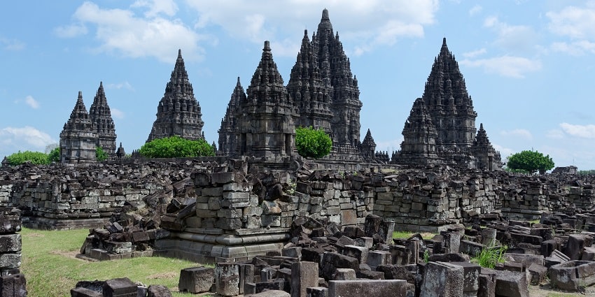 A breathtaking view of the black and brown architectural structure during the daytime.