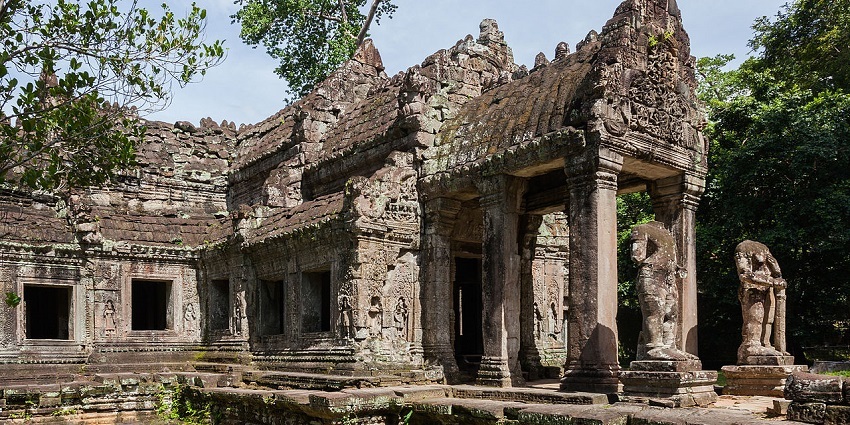 Explore the stunning architecture of Preah Khan which is a popular tourist spot.