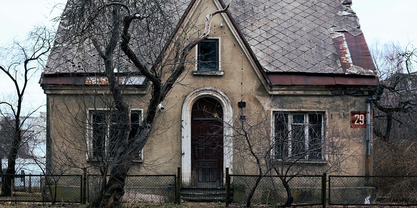 The Puri house is one of the most haunted places in Odisha to explore in the region.