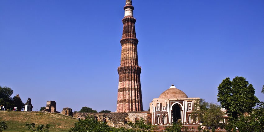 Witness the stunning architecture of Qutub Minar - one of the things to do in Delhi with family.