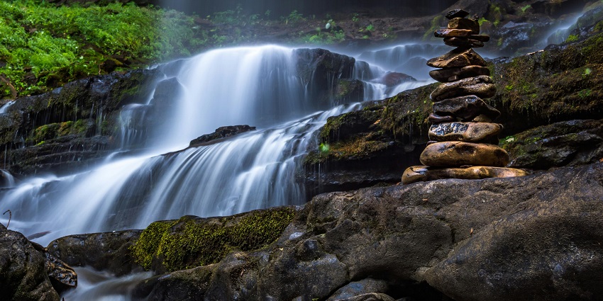 Rajrappa, between Damodar and Bhera rivers, is among the best waterfalls in Jharkhand.
