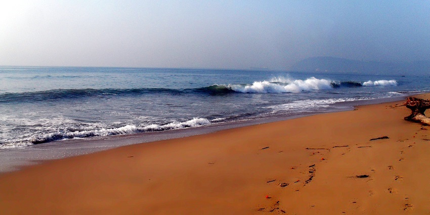Ramakrishna Beach is one of the most stunning places to visit near Simhachalam Temple.