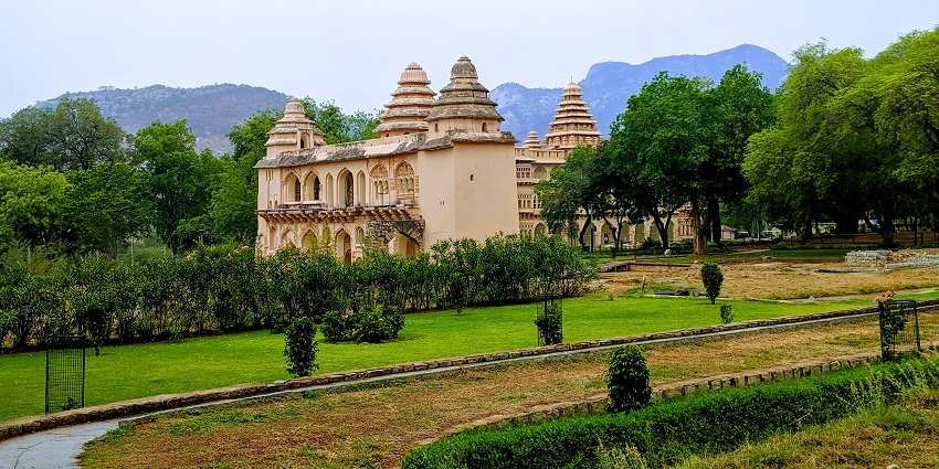Rani Mahal and Archaeological Museum, historic architecture and scenic surroundings.