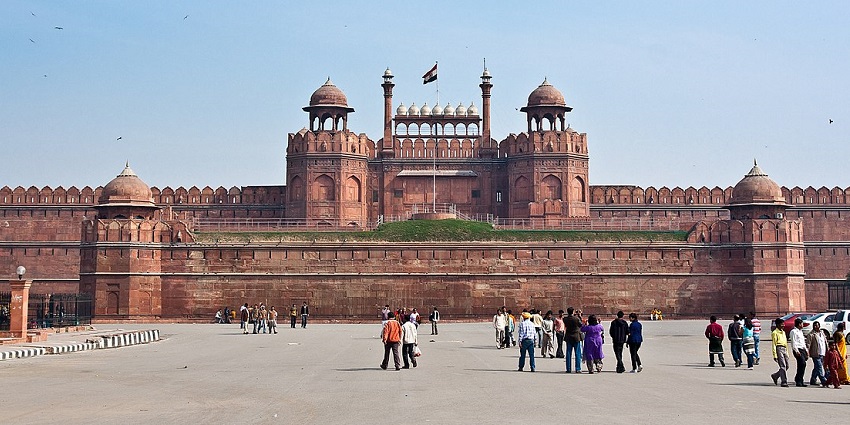 Watch the Light and Sound show at the Red Fort while wondering what to do in Delhi with friends