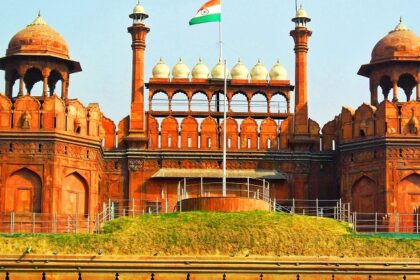 Red Fort is an architectural marvel with impressive sandstone minarets in Delhi