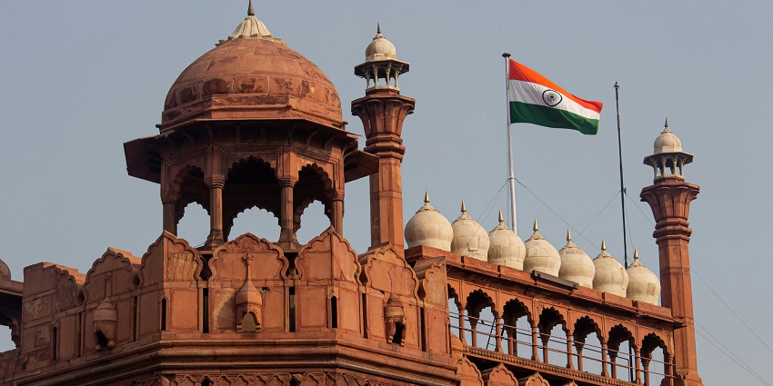 Red Fort is one of the historic landmark in Delhi that is still standing the test of time.