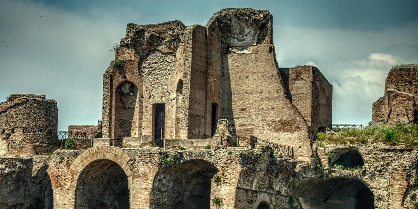 Khaspur is home to several ruins of kingdoms from the past creating a mystical atmosphere.