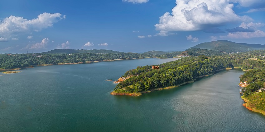 This lake, with floating water lilies, is one of the best places to visit in Jowai.