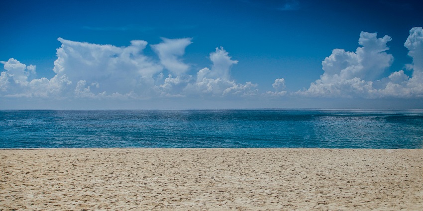Samuh Beach is one of the most breathtaking and tranquil beaches in Nusa Dua for all.