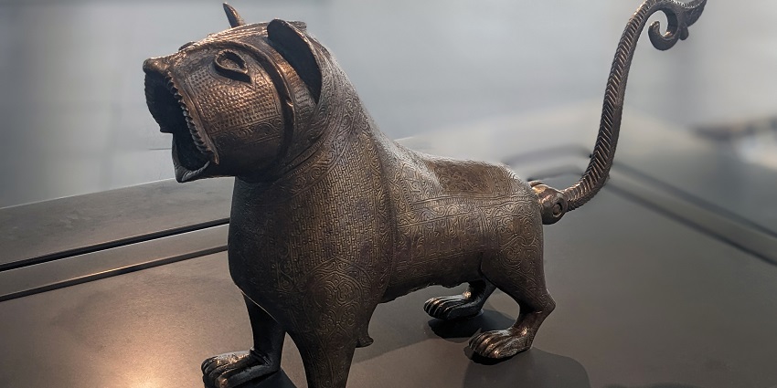 Explore spectacular sculptures and installations at the Sharjah Art Museum, UAE.