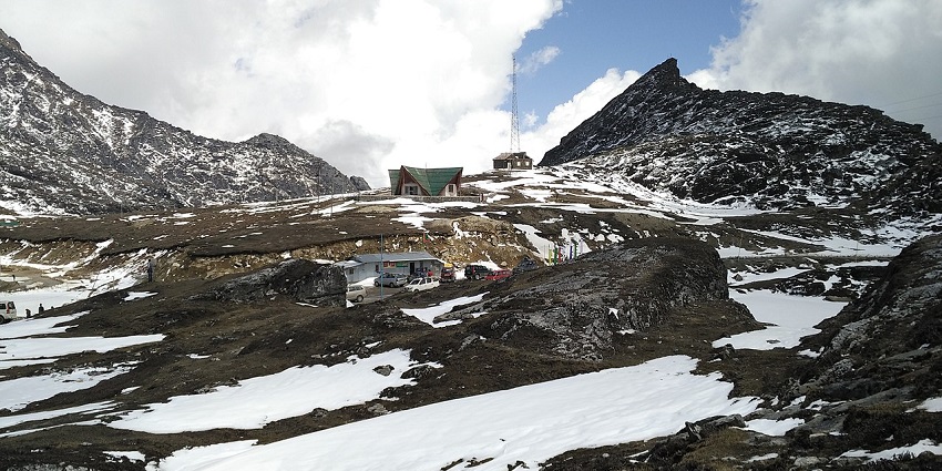 Sela Pass, decked with snow, is one of the best places to visit in Arunachal Pradesh.