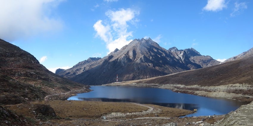 Exploring the high-altitude Sela Pass is one of the best things to do in Tawang.
Viewers of this file can see comments and suggestions