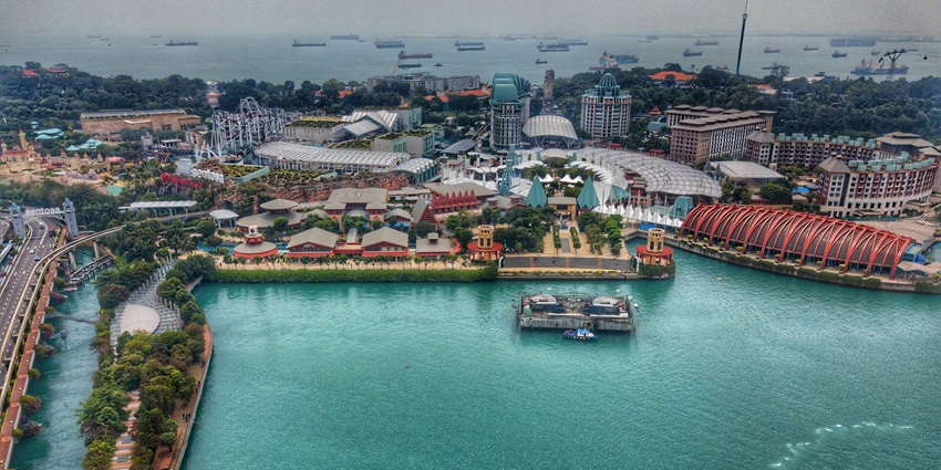 The Sentosa Island includes Universal Studios Singapore, the S.E.A. Aquarium, and Adventure Cove Waterpark.