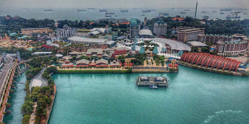 The Sentosa Island includes Universal Studios Singapore, the S.E.A. Aquarium, and Adventure Cove Waterpark.