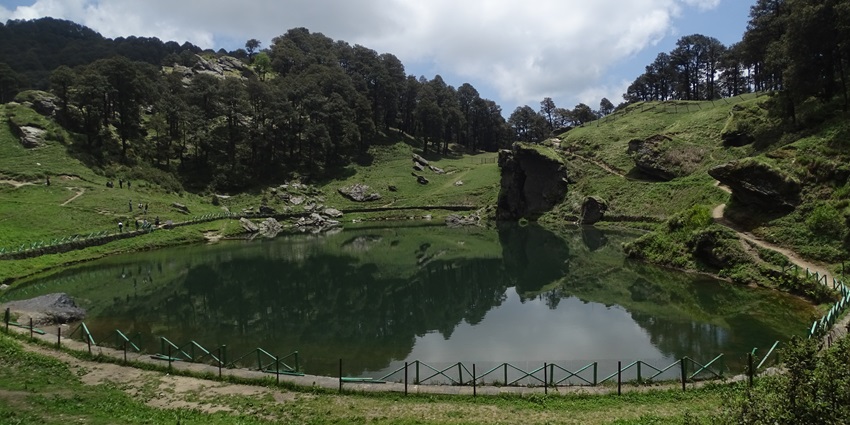 Serolsar Lake’s crystal blue waters mirror the snow-capped mountains sitting around it.