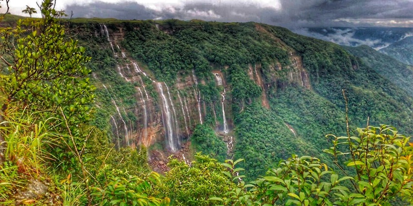 Seven Sisters Falls, also called Nohsngithiang Falls, offers breathtaking views.