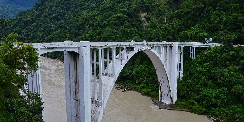 View of Coronation Bridge, one of the must-visit places to visit in Siliguri