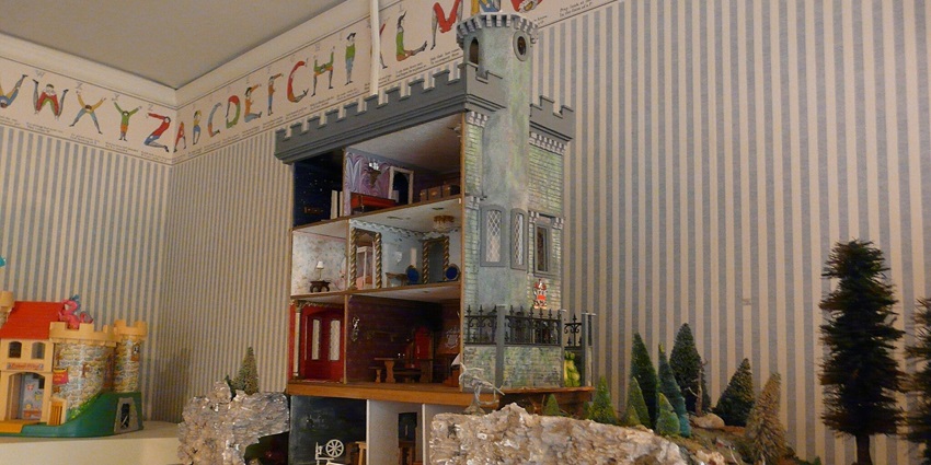 The beautiful image of the international doll museum–home of the dolls