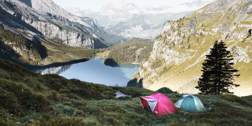 An image of Sharchi Village Camp, one of the places for camping in Tirthan Valley.