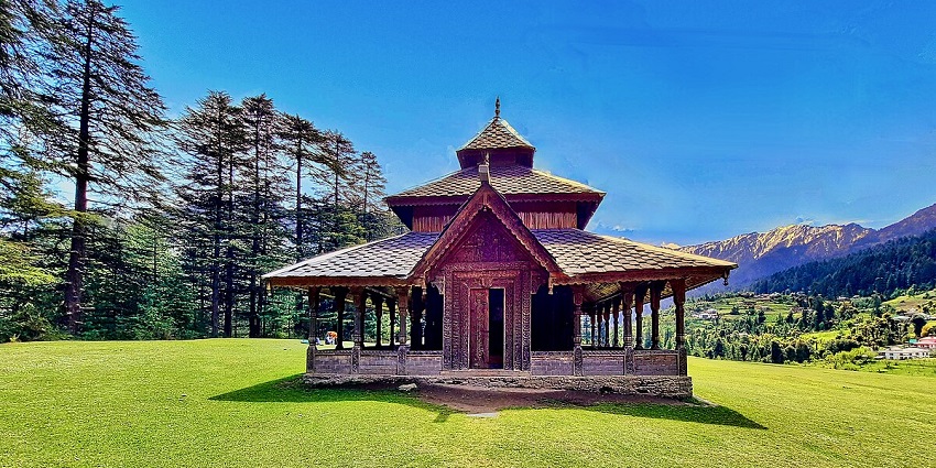 Scenic snap of a beautiful shikar devii temple neat the wildlife sanctuary named after her