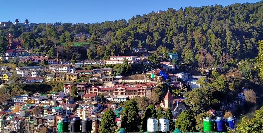 Explore the adventure sports in Shimla along with delving into the picturesque beauty.