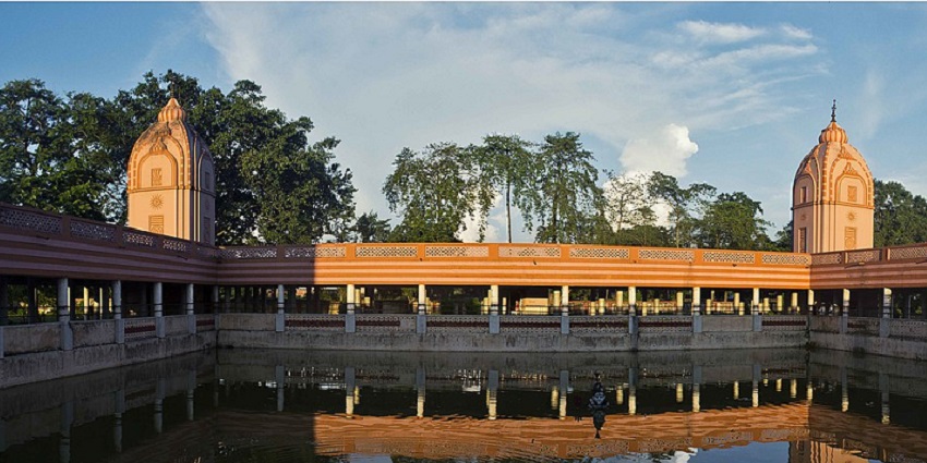 Wide angle shot of the Shiv Temple in Tinsukia–places to visit in Tinsukia, Assam