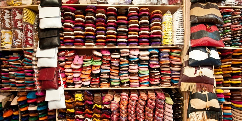 Enjoy shopping for souvenirs which is one of the most exciting things to do in Diu.