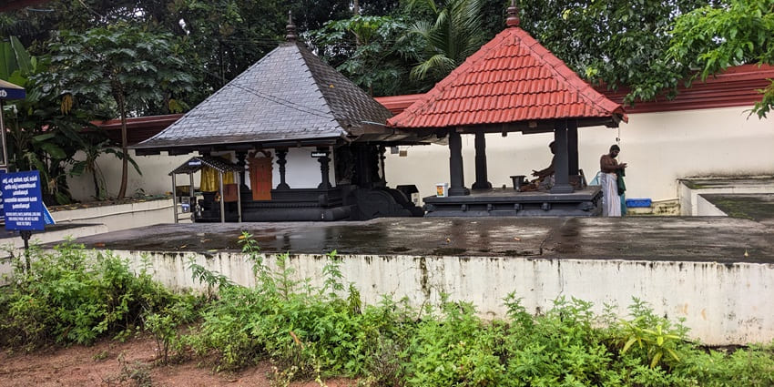 Shree Hanuman Kovil is one of the most amazing Hanuman temples in Kerala for all.