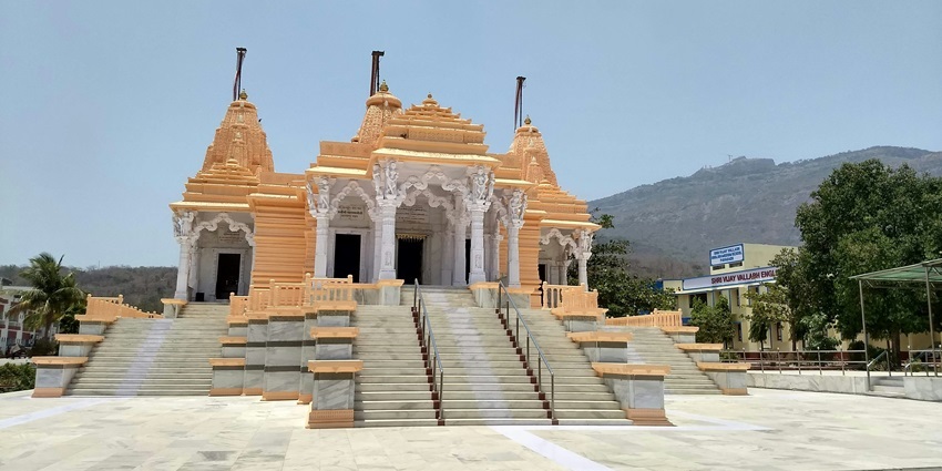 A glimpse of the Shri Govindjee Temple, one of the top places to visit in Imphal.