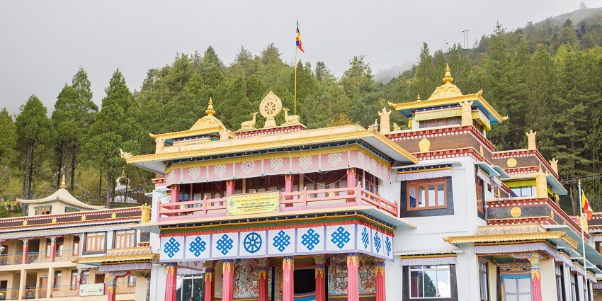 Experience the clear skies and pleasant temperature in winter at this monastery