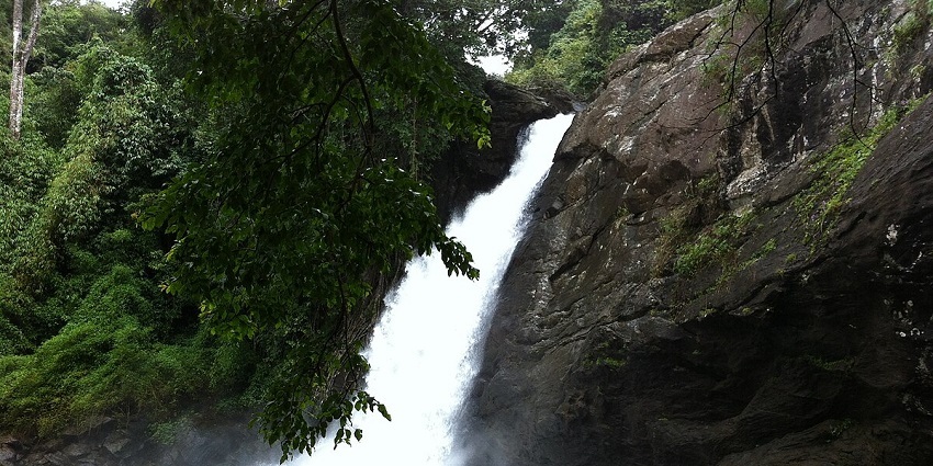 Soochipara Falls is one of the most fascinating places around Ilanjippara Waterfalls.