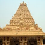 A picture of a temple in south Delhi taken from a distance showing its intricate architecture