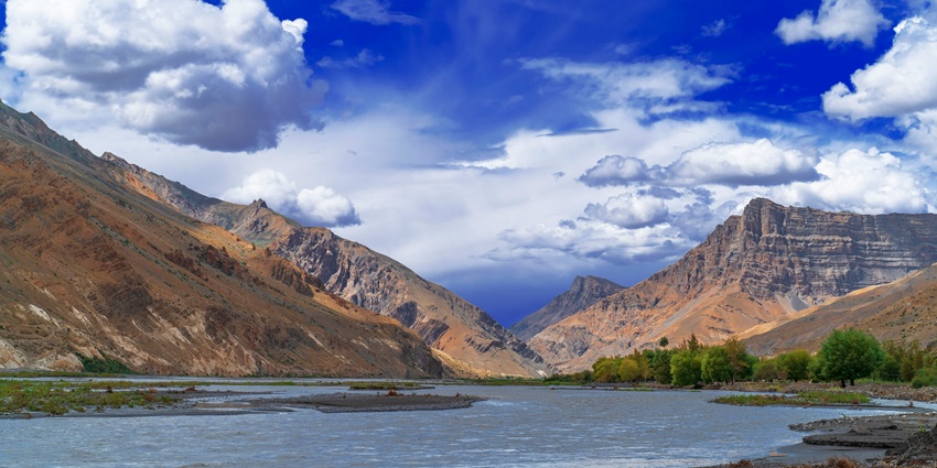 Spiti Valley is one of the places to visit near Nako Monastery for adventurers.