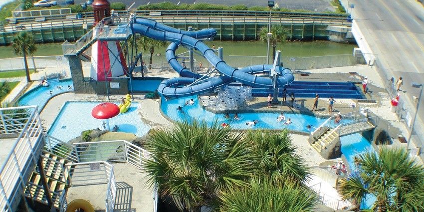 Splash Water Park offers you a chance to cherish a perfect weekend getaway.