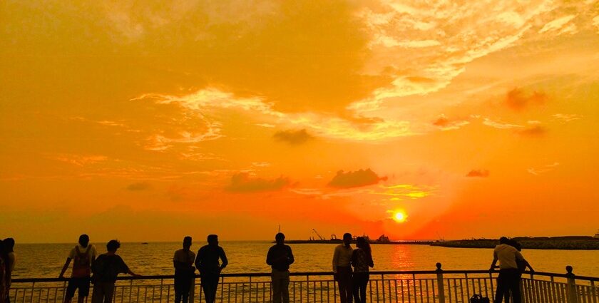 Evening sunset view of Galle Face Green beachside one of the best Colombo beaches.