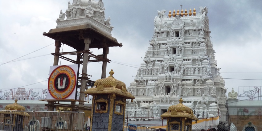 A view of the iconic Sri Venkateswara Swamy Temple, one of the top temples in Vizag.