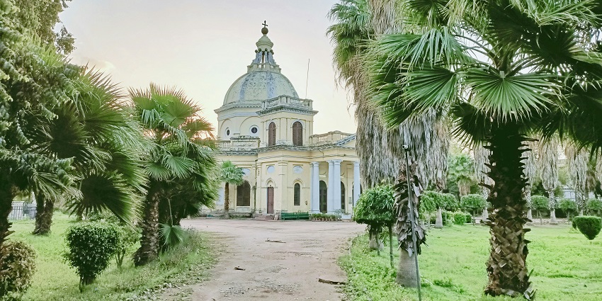 St. James’ Church is one of the most amazing places to visit on Christmas in Delhi.