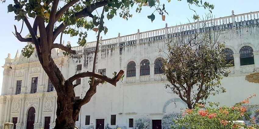 St. Paul's Church is one of the places to visit in Daman and Diu that is religious.