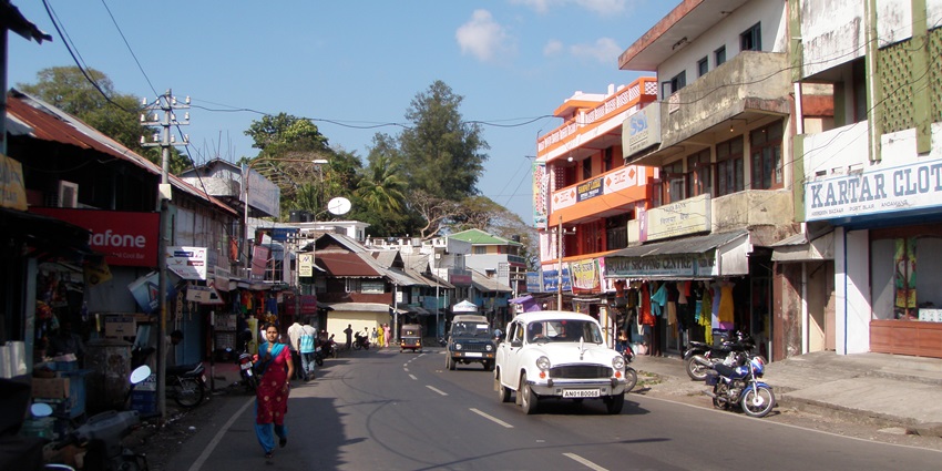 This market is on of the best places for street shopping in Port Blair and buy clothes and jewelry