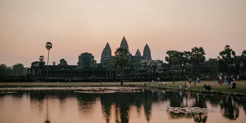 Witness the mesmerising sunrise and sunset views at the temple in Siem Reap, Cambodia.